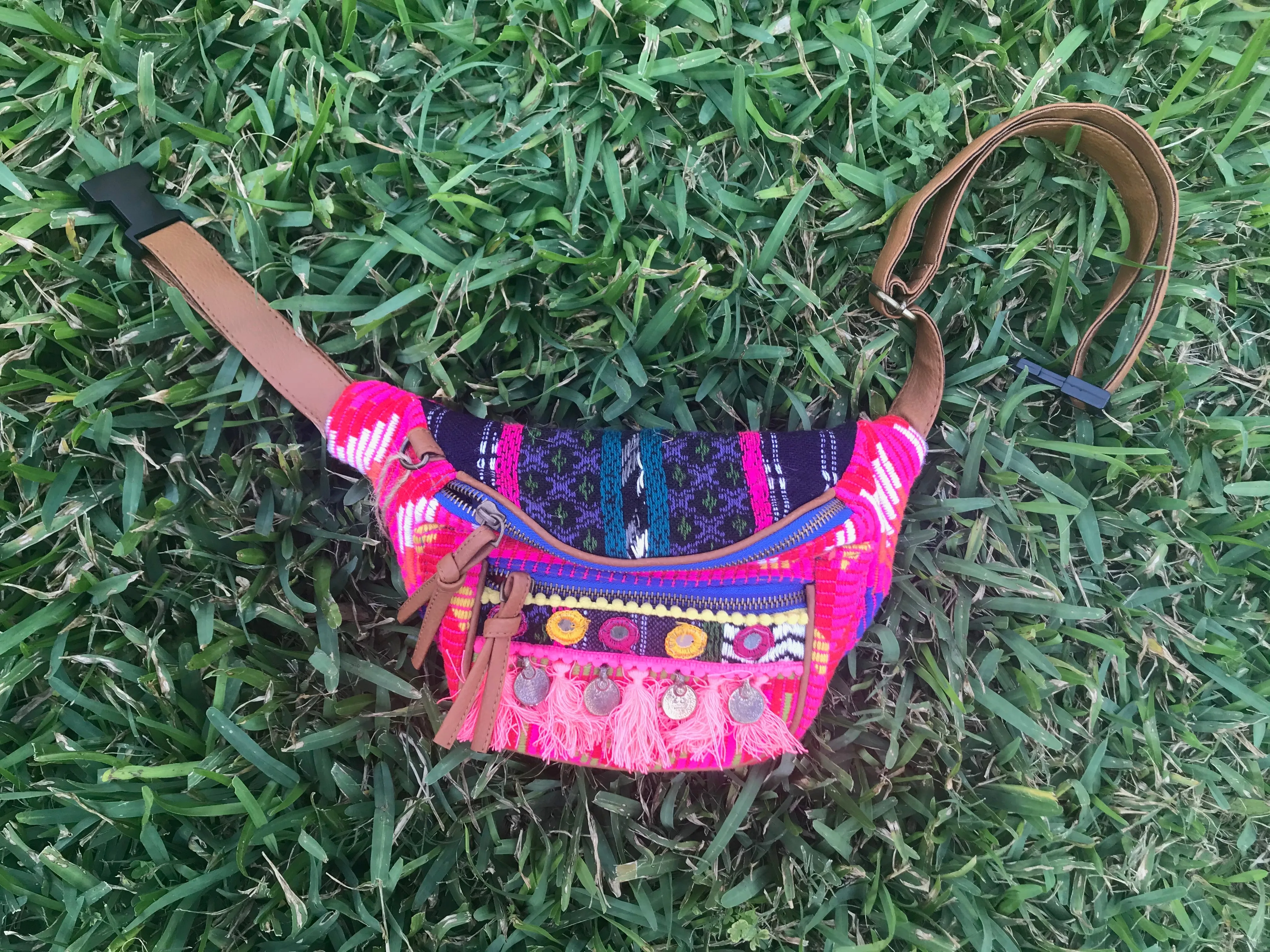 Boho Vtg Style | Festival Embroidered Fringe Hippie Fanny Pack Belt Bag