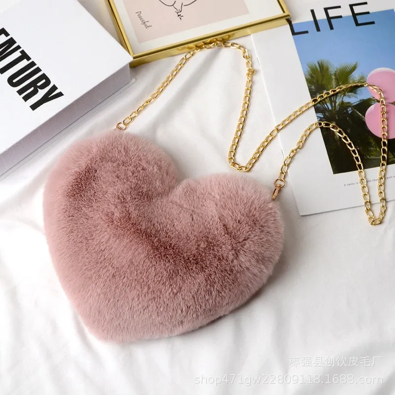 Cellphone Purse Plush Heart Shaped Crossbody Bag with Chain Cute Fluffy Shoulder Bag for Women