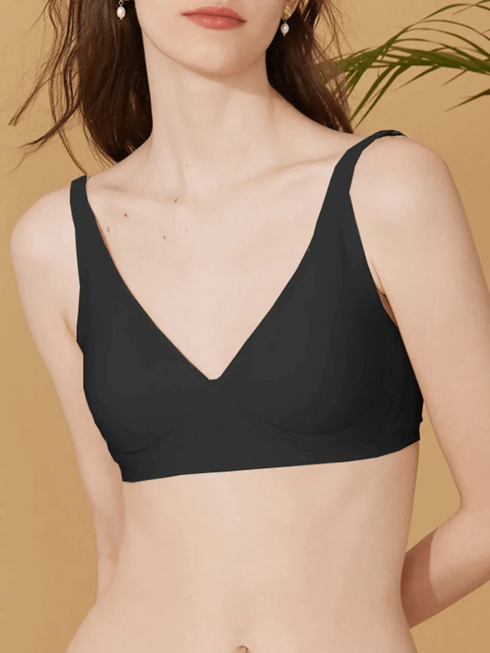 Deep V-Neck Cloud Wireless Invisible Bra