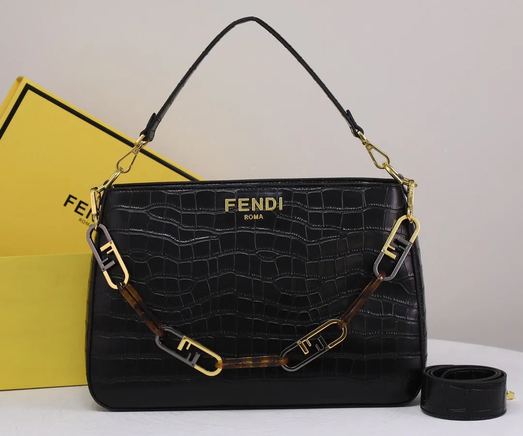 FF153 Fendi O’Lock Zipper / 13.8x5.5x9inch