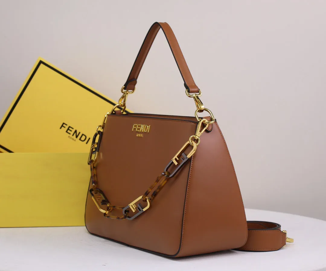 FF153 Fendi O’Lock Zipper / 13.8x5.5x9inch