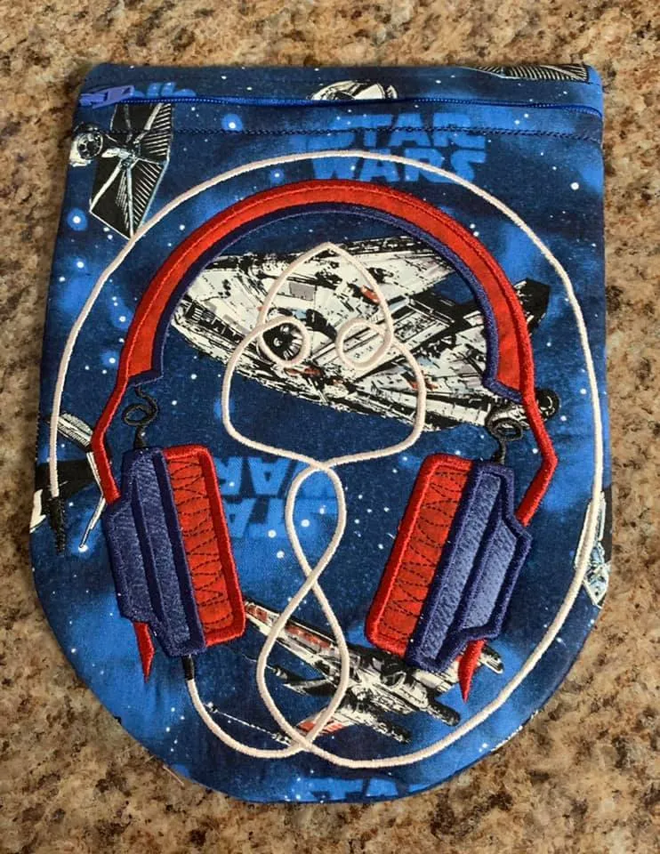 Headphone Zipper Case 6x10 7x12