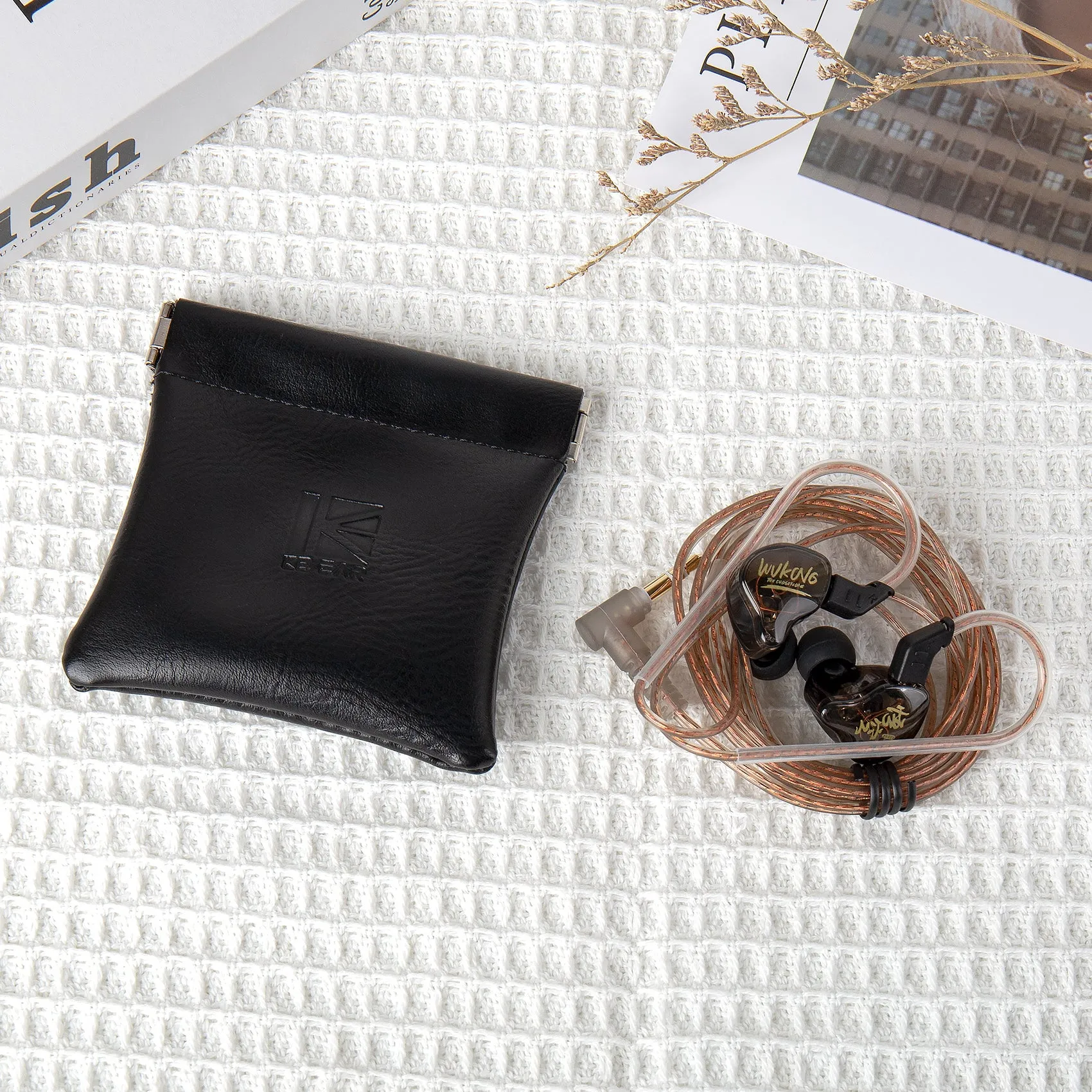 【KBEAR BP01】 Earphones Storage Bag Headphone Accessory Earbuds Leather Case