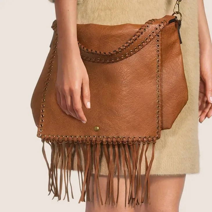 Lacey Fringe Messenger