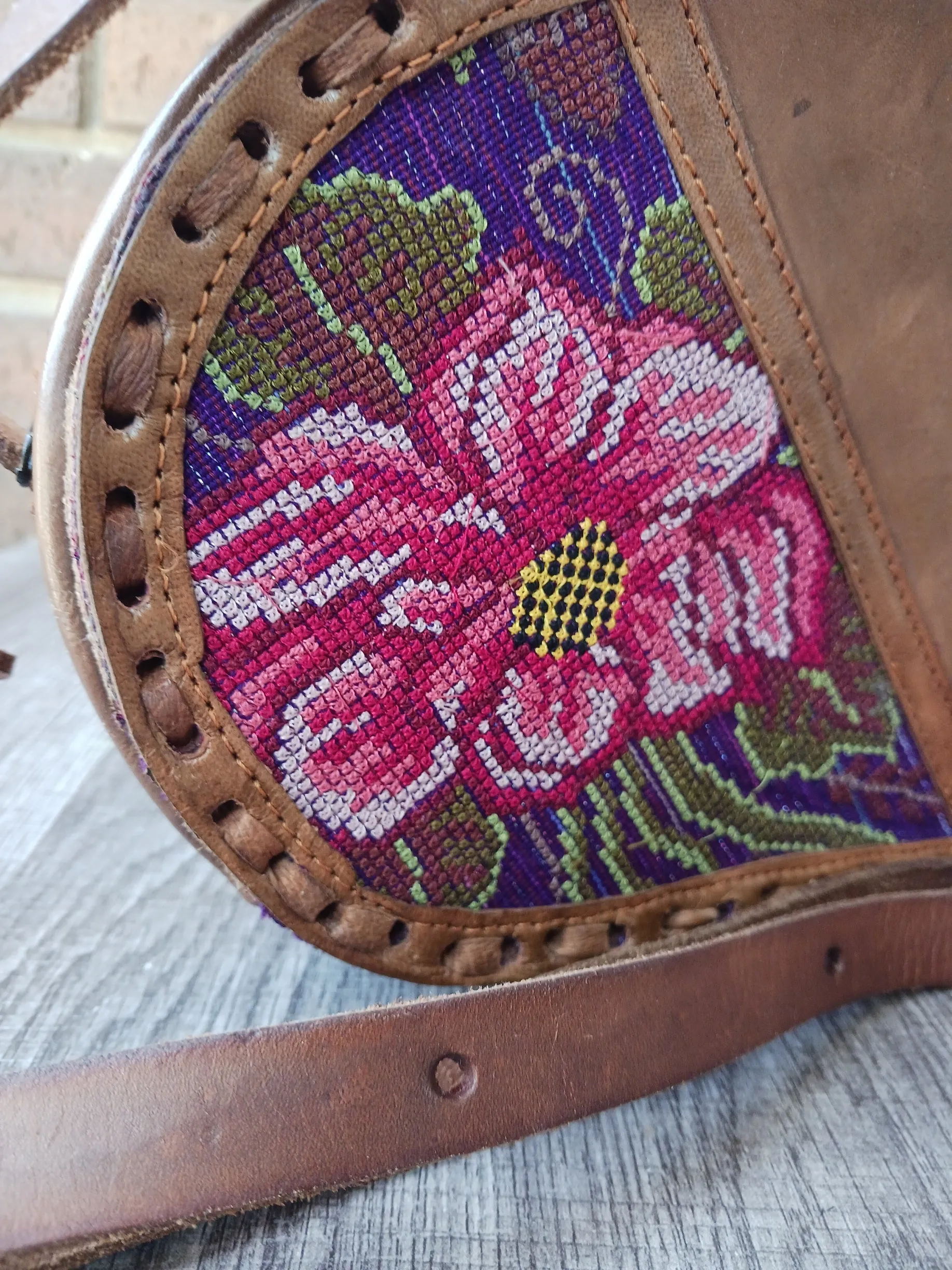 Leather heart embroidered purse