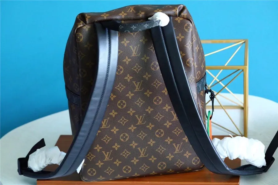 LV Discovery Backpack Monogram Canvas With LV Rubber Signature Appliqué For Fall, Bags 40cm LV M57965