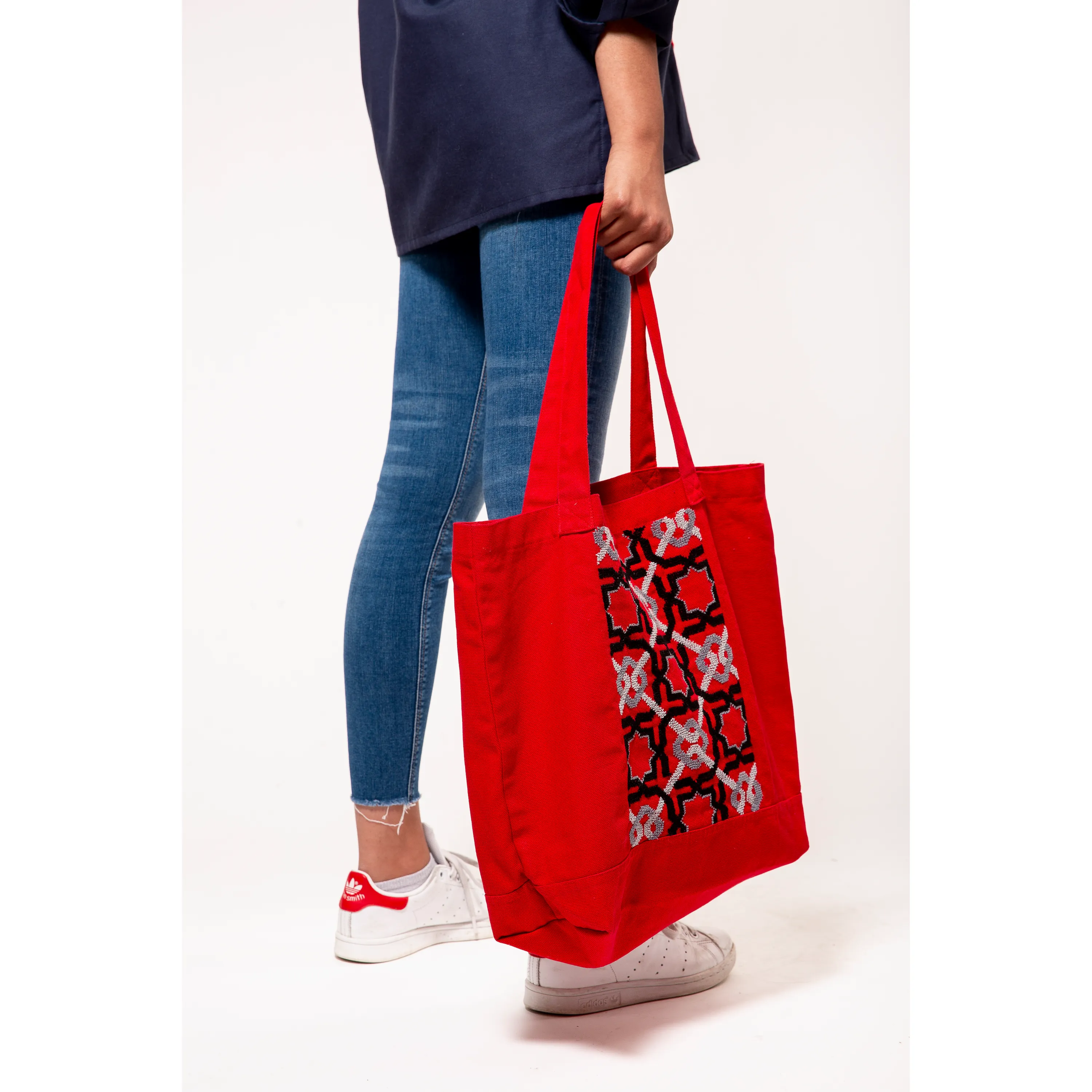 RED CANVAS BAG SDG#1