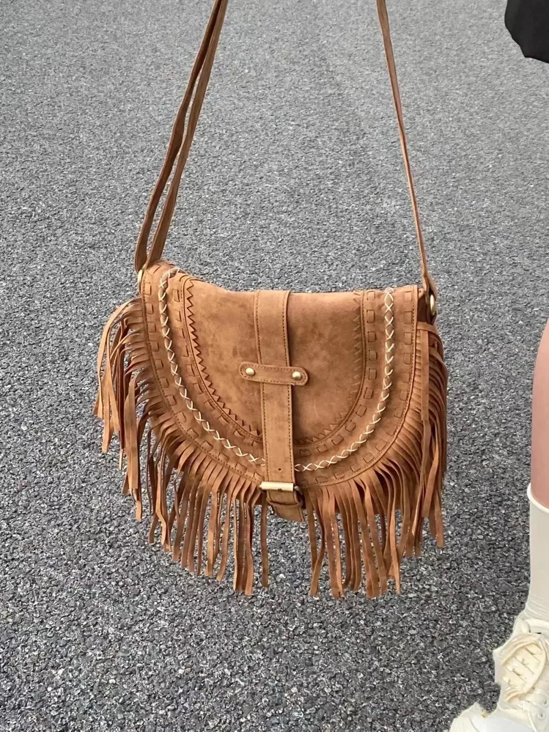 Uniwim  new hand-made suede fringe bag women's retro saddle bag fashion trend single shoulder bag crossbody bag