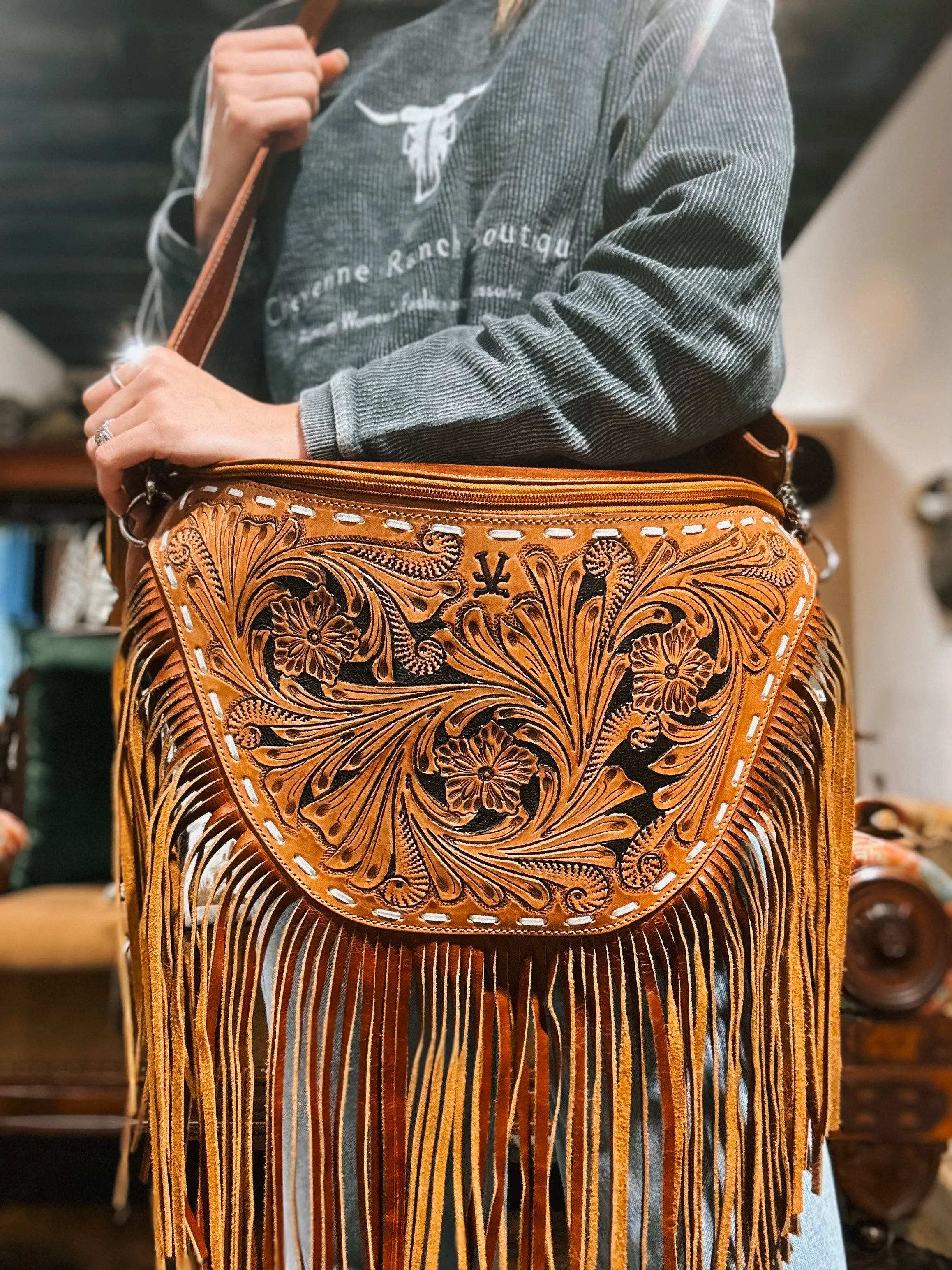 Vintage Cowgirl Cases - Fringed Cowgirl Bum Bag (Brown/Black)